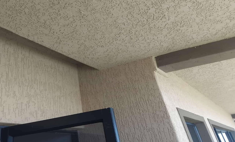 Elegant Interior with Gamazine Walls